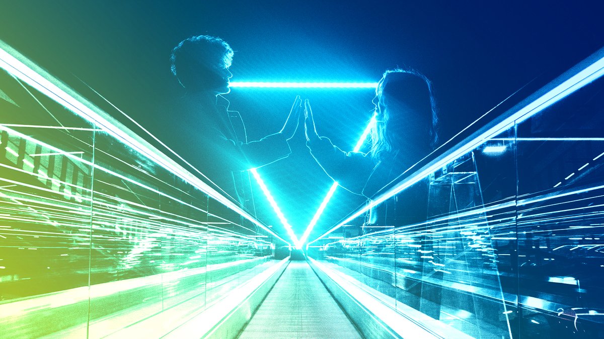 🔍 IEEE CTN's latest explores 6G's future, detailing Hexa-X &amp; Hexa-X II by Uusitalo, Farhadi, Rugeland &amp; Boldi. These projects champion 6G's development with a focus on sustainability &amp; inclusivity. #6G #HexaXii #TelecomFuture
bit.ly/495lHWQ

#6G #HexaXii #TelecomFuture