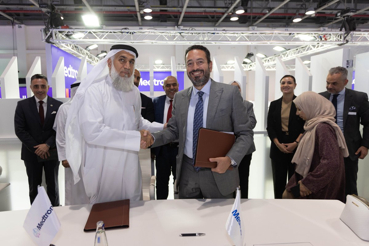 StrokeMena's tweet image. We're thrilled to announce a groundbreaking partnership between the MENA Stroke Organization and Medtronic! 

يسعدنا الإعلان عن شراكة رائدة بين منظمة السكتة الدماغية في الشرق الأوسط وشمال أفريقيا وشركة ميدترونيك! 

#MENASOandMedtronic #partnershipworking #MOUSigning #StrokeCare