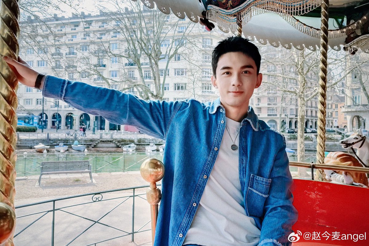 dramapotatoe's tweet photo. #WuLei and #ZhaoJinmai shares snaps of each other for currently airing #AmidstASnowstormofLove https://t.co/gVkbqLdSrg