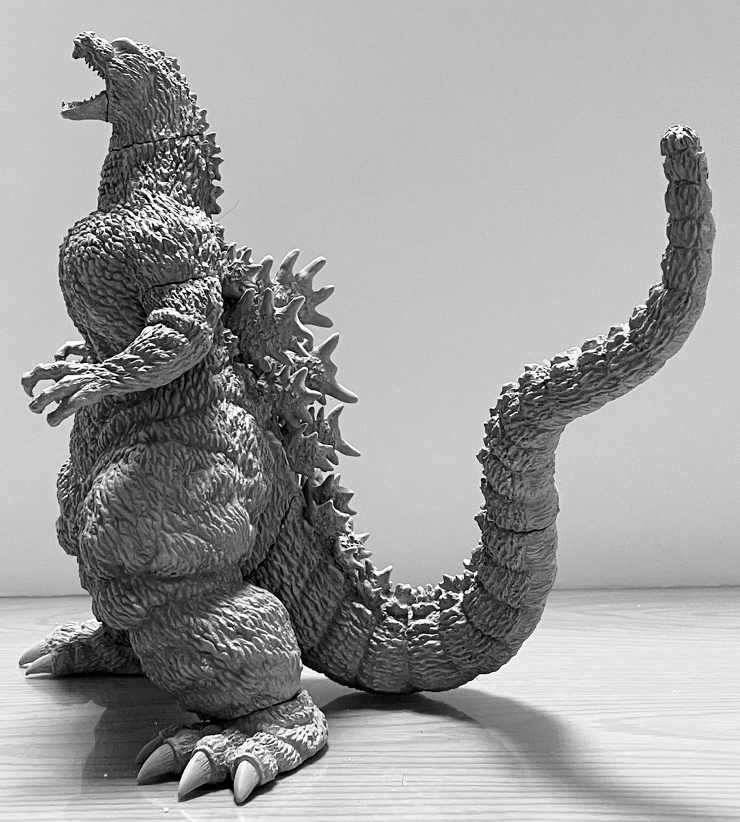 GFu54vtacAATaUR.jpg