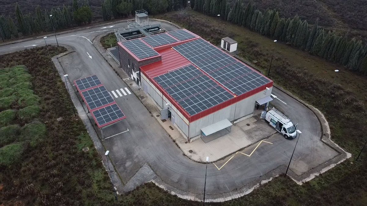 Veolia_Castilla's tweet photo. @AytoPonferrada Seguimos comprometidos en la lucha contra el cambio climático y en la transición ecológica en el territorio https://t.co/Y1EC05NbtG