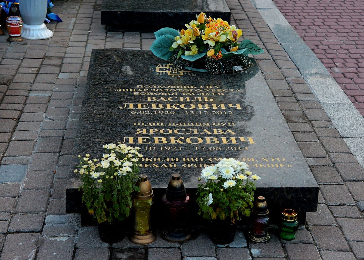 Eduard Dolinsky tweet media