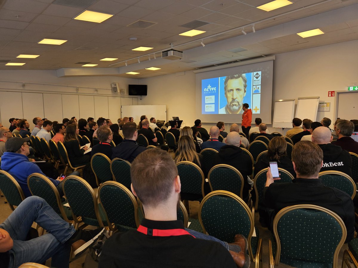 Jakob 🗣️ is now starting his session - Build your own CoPilot with semantic Kernel and Open A
<a href="/swetugg/">swetugg</a>
<a href="/jakobehn/">Jakob Ehn</a>
<a href="/ActiveSE/">Active Solution</a>