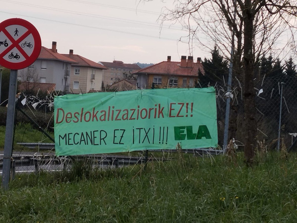 ELAEskumaldea's tweet photo. 📢#GrebaMugagabea|ren lehen eguna #Mecaner|ren 

✊🏾 Produkzioa geldiarazi dugu enpresako hainbat ataletan

✖️Deslokalizazioari ez! 148 lanpostu arriskuan! #MecanerEZitxi #MecanerSalbaDezagun

📲https://t.co/v83JSpLKGf https://t.co/3Xke02E3m9