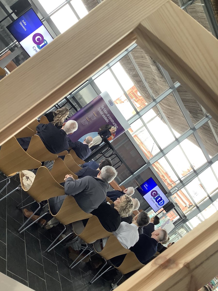 Celebration of #NAW2024 <a href="/SeneddWales/">Welsh Parliament</a> show case event. <a href="/CITB_Wales/">CITB Wales</a> Director <a href="/juliaclairest/">Julia Stevens</a> kicking off the programme.