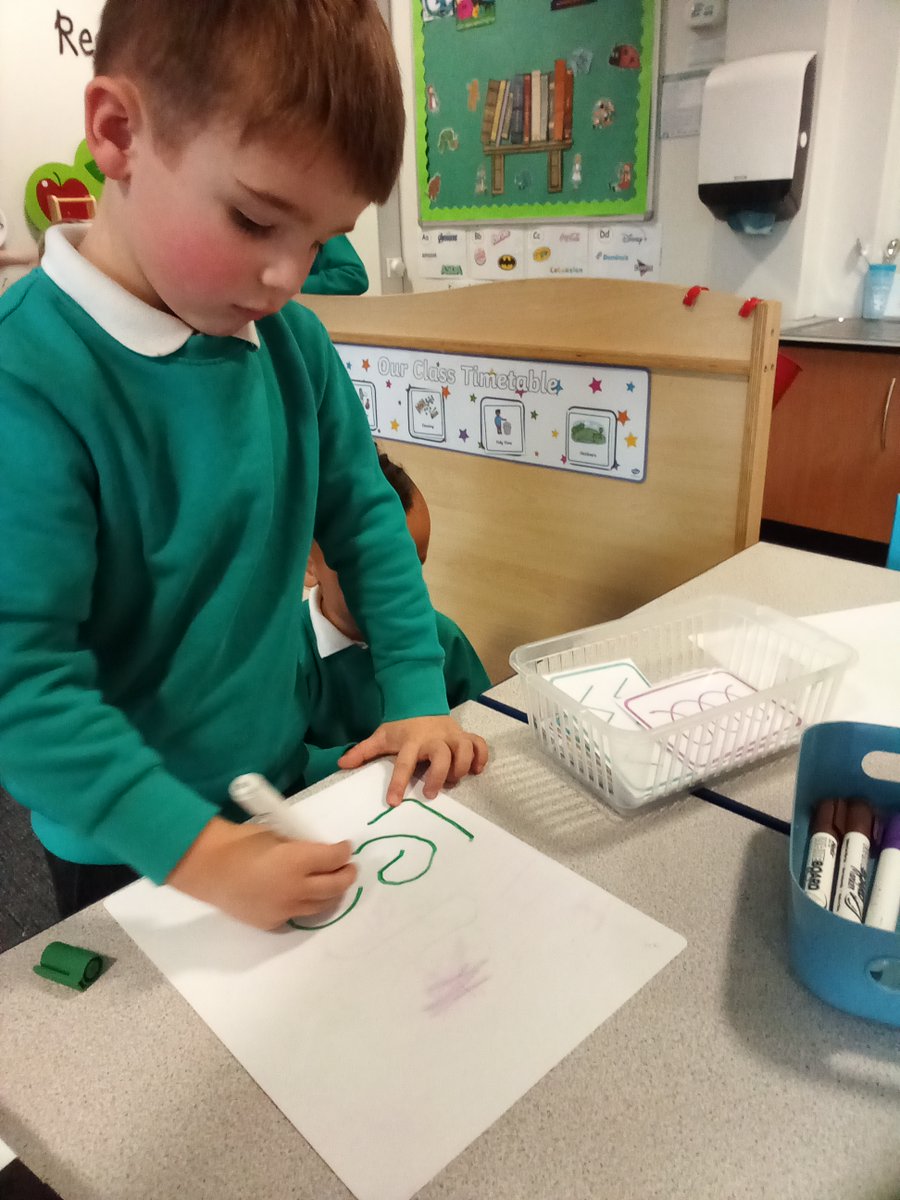 gcpfs1's tweet image. Some great name writing and  letter formation in Nursery today. Well done, amazing work. @PrimaryGreat #gcpliteracy