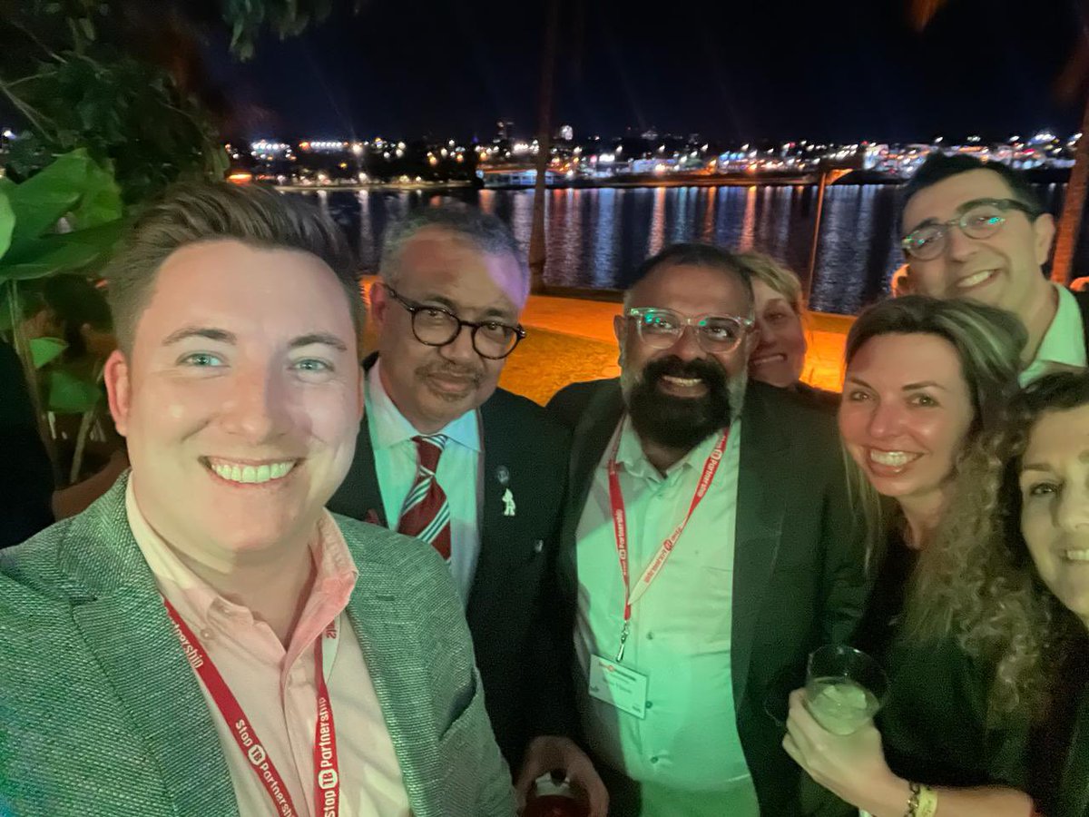 Look who we captured! Thanks @DrTedros for encouraging private sector consistency of @StopTB. We are deeply committed to share talent, knowledge,access to #AI technologies,drugs,diagnostics &devices @ affordable price. @qure_ai @BDandCo @dimagi @GSK @JNJGlobalHealth @highlantern