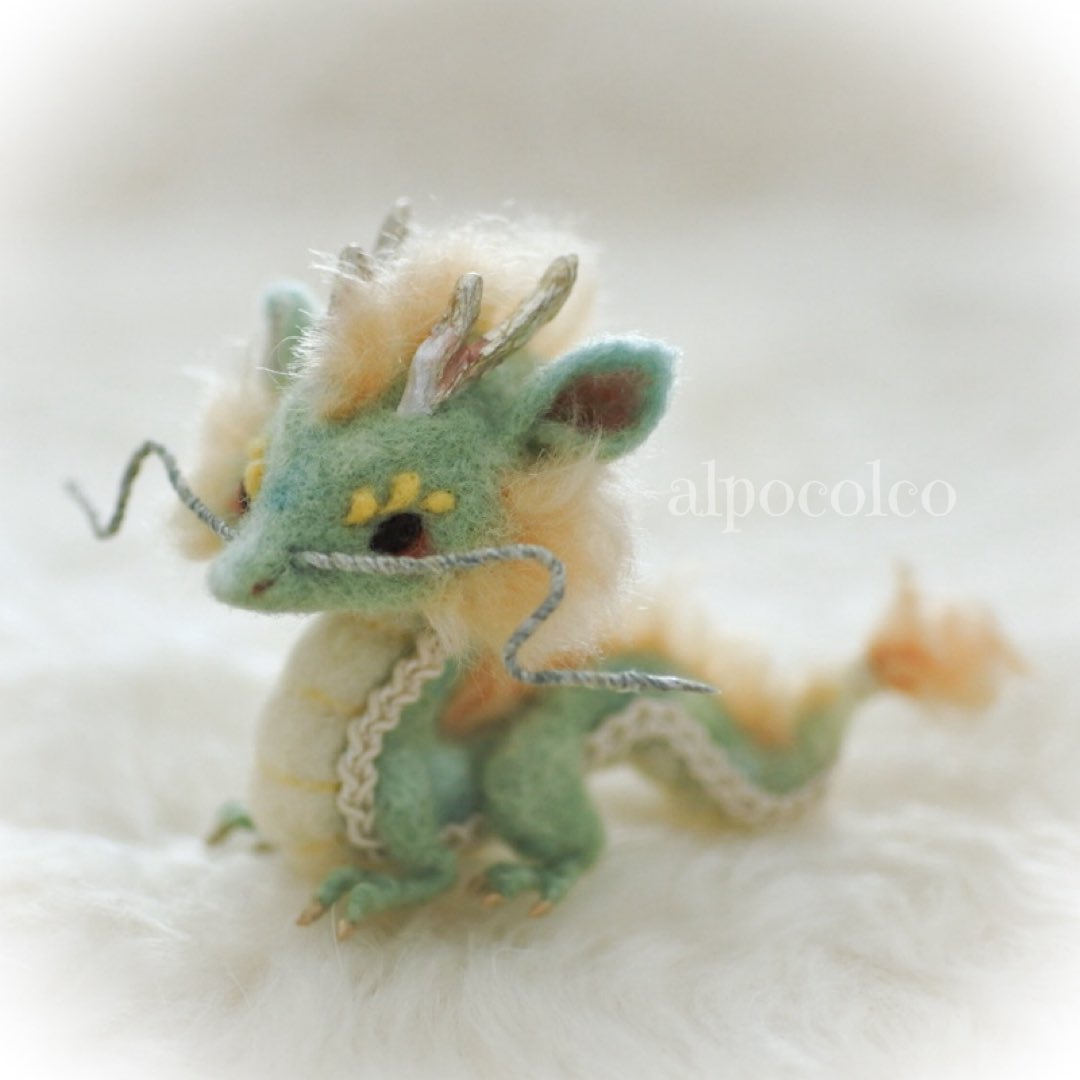 alpoco_poco's tweet image. 可愛い🐉が生まれました！

　#龍　#ドラゴン　#羊毛フェルト