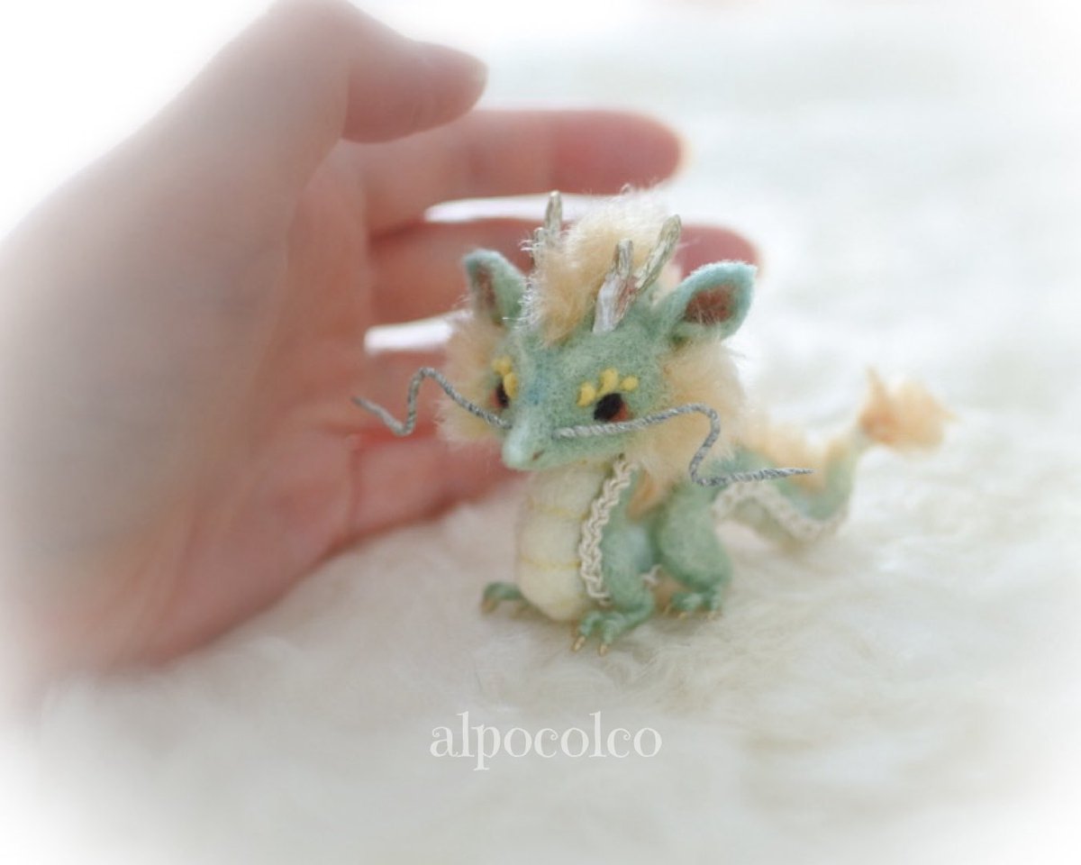 alpoco_poco's tweet image. 可愛い🐉が生まれました！

　#龍　#ドラゴン　#羊毛フェルト