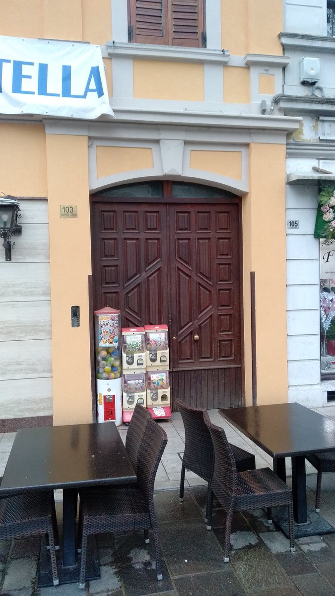 Marco Acri (@marcoacri4) on Twitter photo Quando gli architetti lavorano senza aver fatto storia dell'architettura. <a href="/Comune_Gorizia/">Comune di Gorizia</a> Quando gli architetti lavorano senza aver fatto storia dell'architettura. <a href="/Comune_Gorizia/">Comune di Gorizia</a>