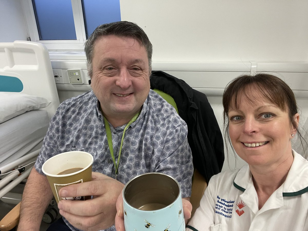 It's early morning and all is quiet on the ward before everyone else arrives! Time for a coffee with Ian one of our fabulous members of the Patient, Carer and Public Involvement team. @PCPIUoS