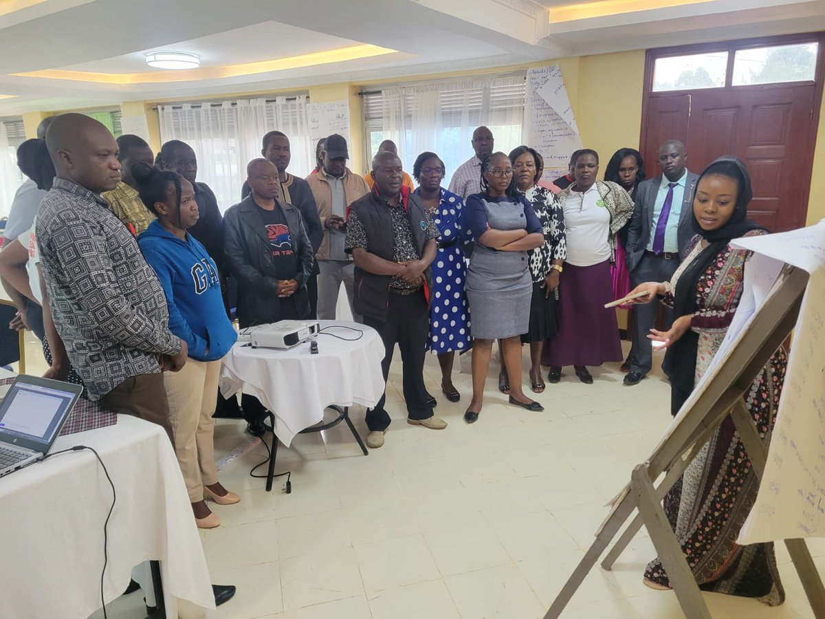 lrfsn2022's tweet photo. Day 3; 
Outcome Harvesting &amp; Food systems training in Kakamega . Today the focus is on the role of National &amp; County govt in the implementation of policies and realisation of RtAF &amp; Suistanable food systems. @Welthungerhilfe @TISAKenya https://t.co/mpk9ZU8Kmw