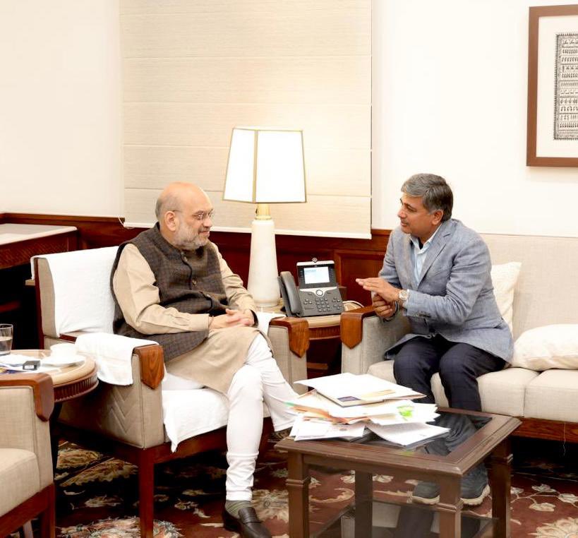 ATiloks's tweet photo. @AmitShah @arjunrammeghwal @AmitShahOffice 
@RajCMO
सुथार समाज के कोहिनूर उधोगपति नरसी जी कुलरिया (सुथार) को राज्यसभा में सदस्य मनोनीत कर सम्पूर्ण विश्वकर्मा समाज का मान सम्मान बढ़ाये। https://t.co/PgwyRcHf56