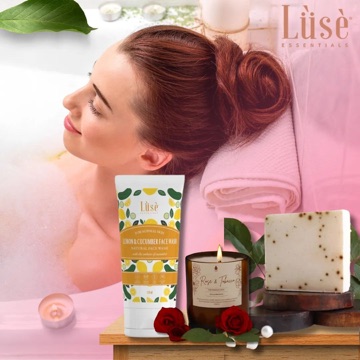 LuseEssentials's tweet image. Embark on a skincare journey with Luse Essentials
What&apos;s your go-to step in your routine? Share below! 
#skincarestory 
Shop Now 
luseessentials.com
#LuseSkinCare  #GlowWithLuse #EssentialBeauty #LuseBeauty #NaturalSkincare #DailyGlow #SkinCareEssentials #RadiantSkin