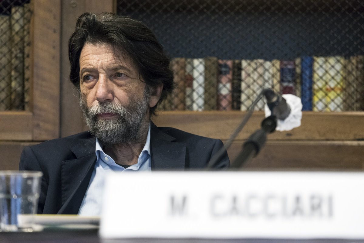 Lectio | Metafisica concreta, il libro di Massimo #Cacciari.
A #Milano in Cripta dell’Aula Magna alle ore 15, dopo i saluti del rettore Franco Anelli e del preside della Facoltà di Lettere e filosofia Andrea Canova, l’autore e filosofo pronuncerà la sua lectio.