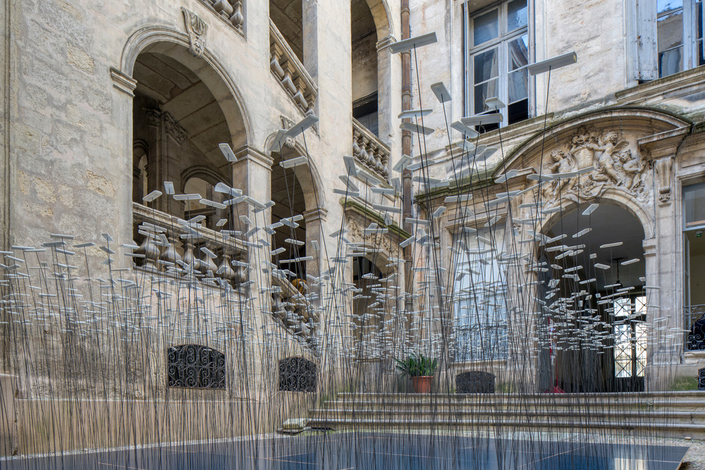 L’installation Les Fleurs de la Maladie par Studio Subset
Toutes les infos et photos ici : urlr.me/2ZMdX

#art #installation #pandemie #Covid_19 #test #fleur #santé #festival #Montpellier