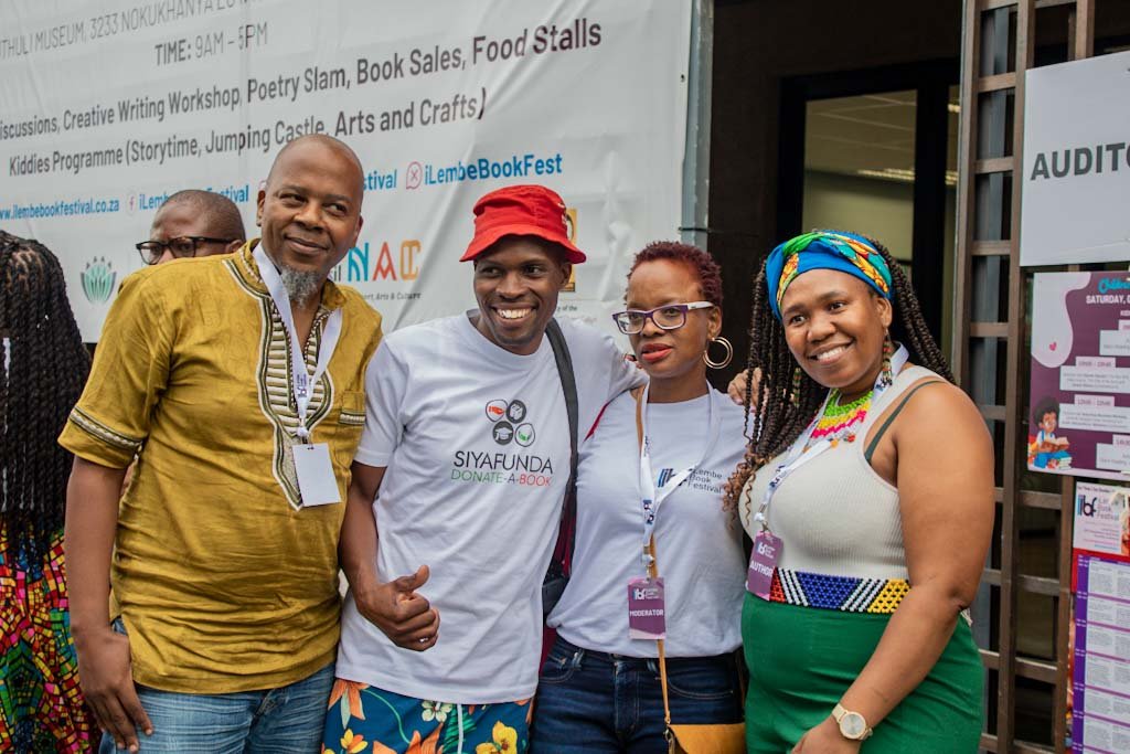 Ntokozo_Books's tweet image. Bookish people have the power to ignite our imaginations and inspire us. @iLembeBookFest  📚✨ @SiyafundaSA #BookInspiration #IBFEST #WeLoveBooks