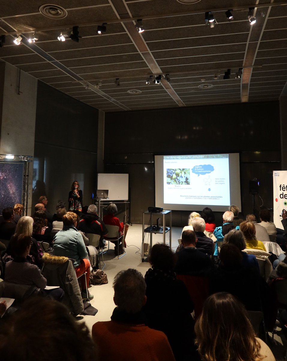 VilledeChambery's tweet image. 👋 #PauseMidi : offrez-vous une petite pause scientifique avec une mini-#conférence à la @GalerieEureka. 🪨 Thème : ressources minérales, quels enjeux dans un monde en transition ? 📅 Aujourd'hui, 8 février, de 12h30 à 13h30. #Chambéry