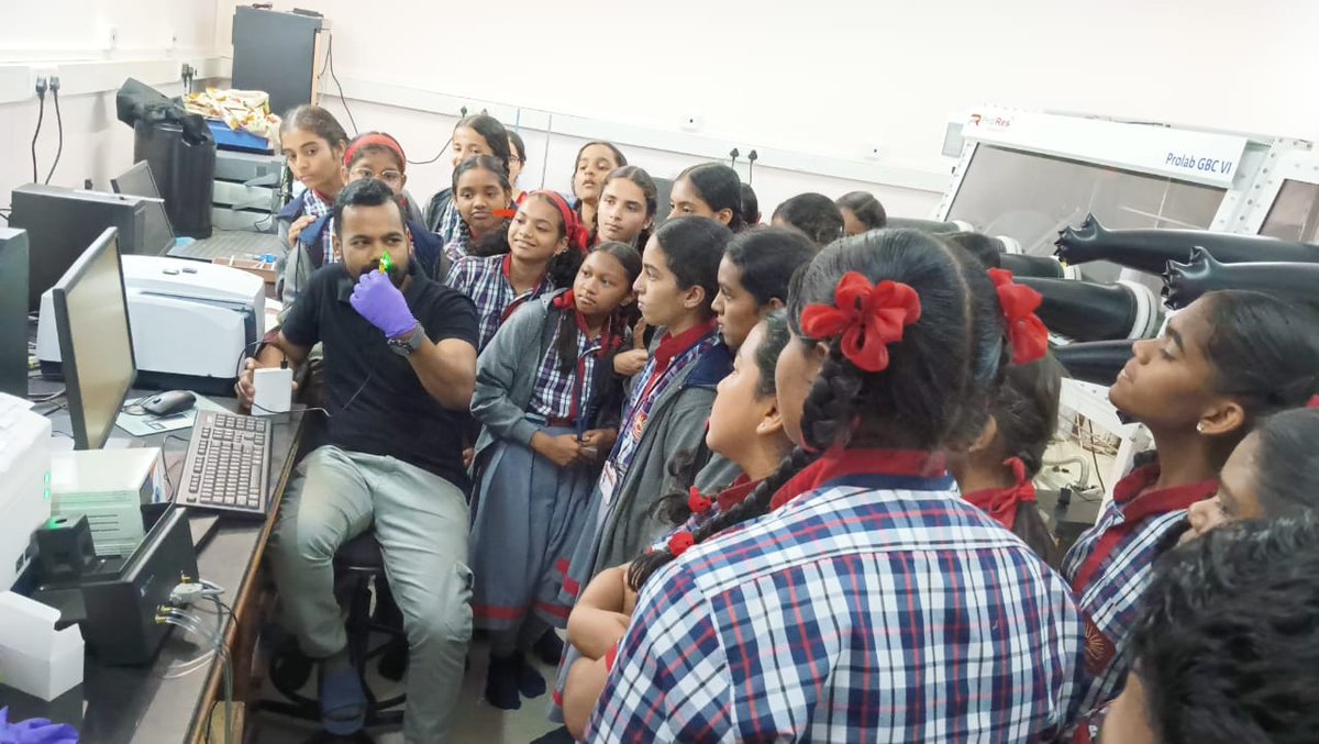 Rajamalligandee's tweet photo. The most important thing we can do is inspire young minds.
Demonstrating work to school students.

#labvisit #schoolstudents #iisc https://t.co/gqcKs1t9yE