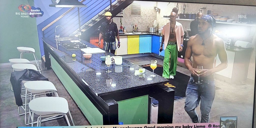 teampapaghost's tweet photo. Moments 💫 
#TeamPapaGhost #PapaGhost #BBMzansi https://t.co/zY6vYUIl08