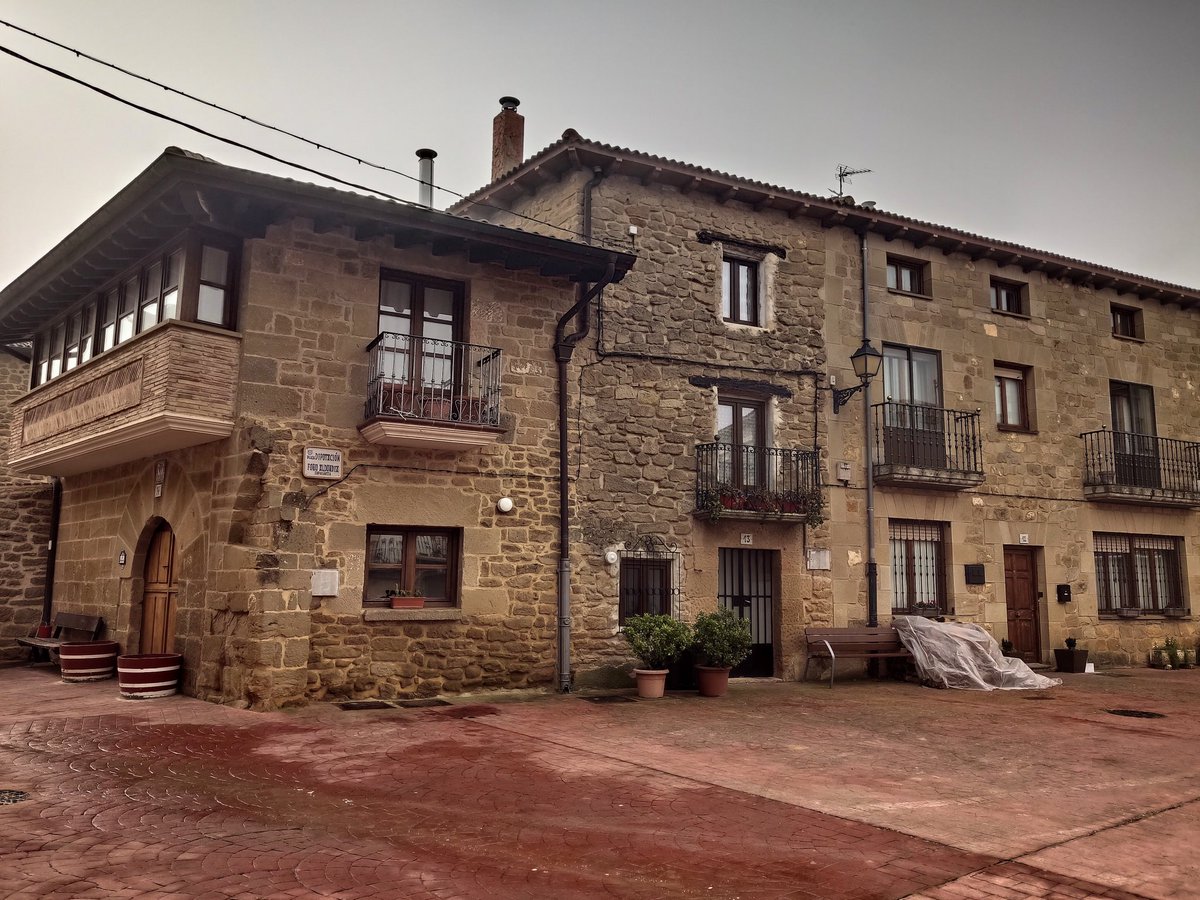 erikrsalazar's tweet image. #Paganos, #Araba. 🏘 🌳