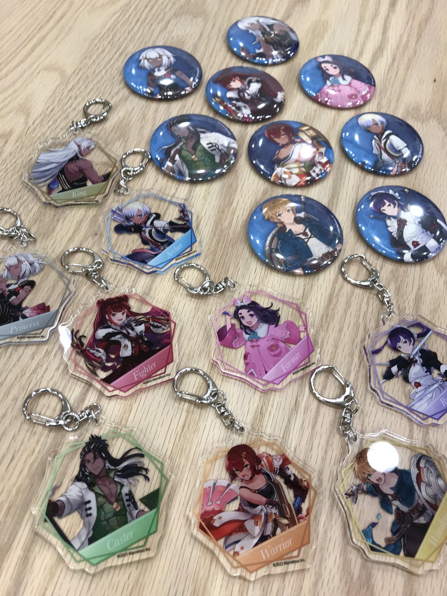 ✨『FREDERICA（フレデリカ）』新作グッズ発売✨

eeo Storeさんから発売中の缶バッジは直径約6cmの大きめサイズ！
キーホルダーもかわいいですよ♪

他にも魅力的なグッズが盛りだくさん！ぜひチェックしてみてください👀
eeo.today/store/101/titl…

#7レデリカ