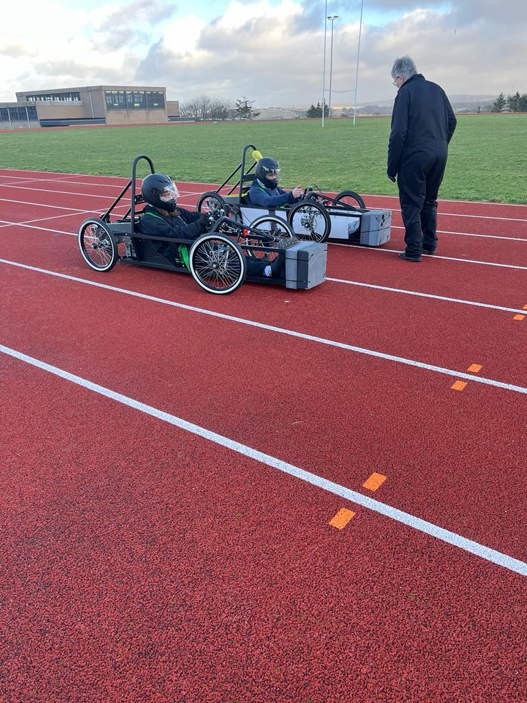 BanffAcademyBXA's tweet photo. Our Foundation Apprenticeship Automotive pupils were trialling the cars they had been building this session. They had great fun doing this & identified several issues which need rectified before their next outing. #FAAutomotive #buildingskills #successfullearning ποΈπβ https://t.co/qlVN2BGTth