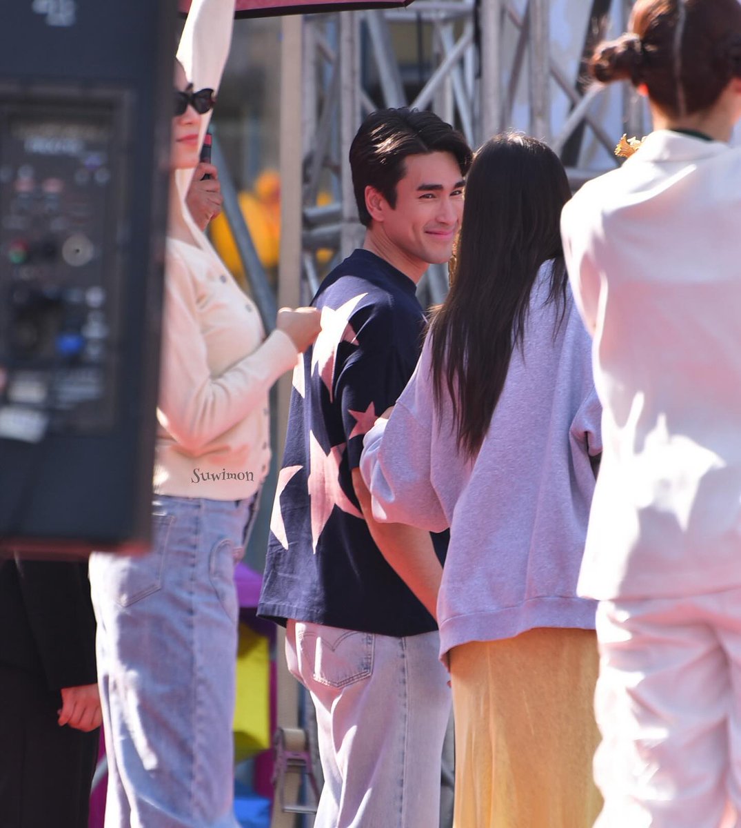 beauamis1's tweet photo. หวานฉ่ำ #ณเดชน์ญาญ่า #Repost @suwimonbreeze 
NYช่วงซ้อม😍 #nadech #nadechyaya #urassayas
#ณเดชน์  #ญาญ่า https://t.co/anzsY6rOxD