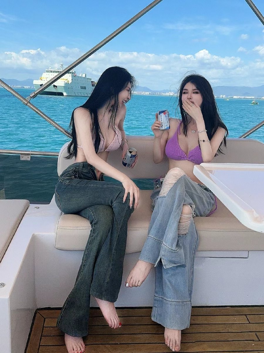 Good afternoon
下午好呀，朋友们 https://t.co/uNcGXxtpnK