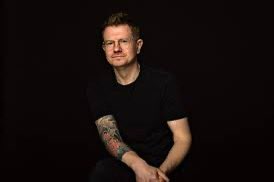 Nyt meneillään: huippuluento modetnista myynnistä <a href="/metropolia/">Metropolia</a> tuotantotalouden opiskelijoille <a href="/kertkenner/">Kert Kenner</a>