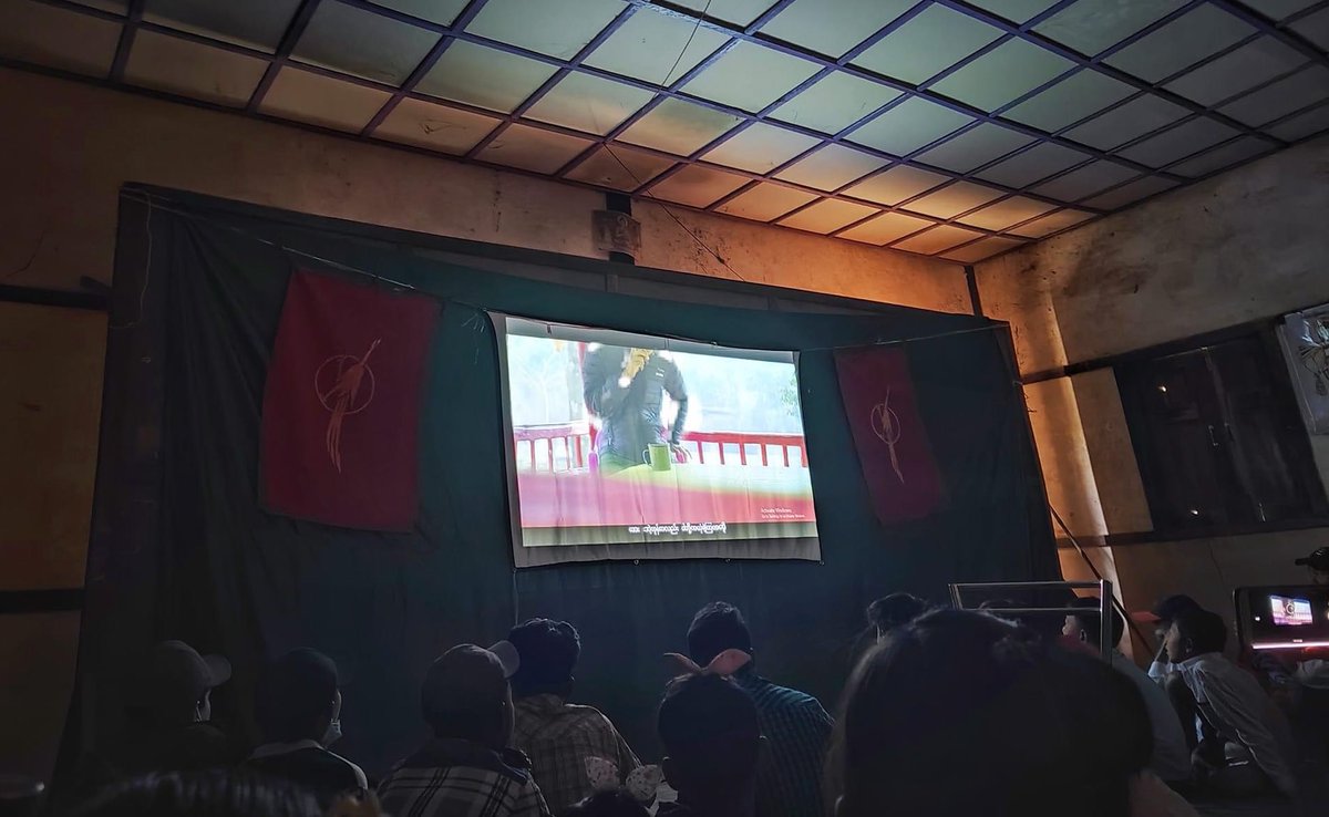 AyeAye03492103's tweet photo. Student Union and local residents from a village of #Minking Twp, #Sagaing Region, joined demonstration and showed revolution film to overthrow the #MilitaryDictatorship . 

#WarCrimesOfJunta             
#2024Feb7Coup                         
#WhatsHappeningInMyanmar https://t.co/z4Qvr4R3IB