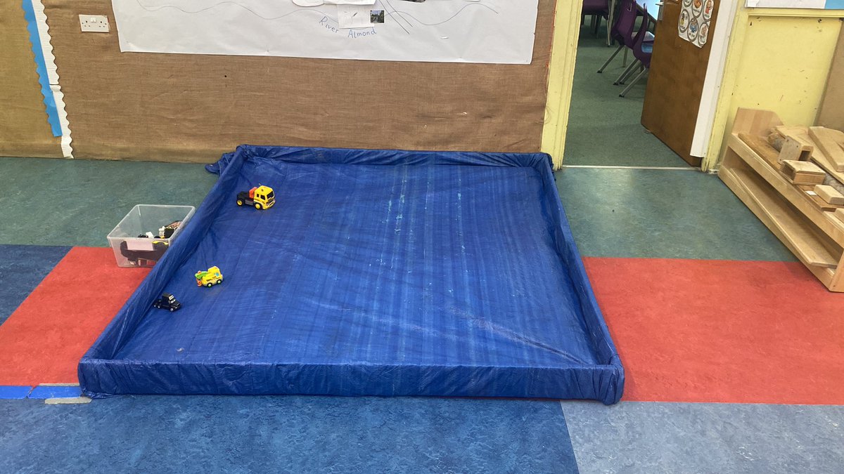 HowdenStAndrews's tweet photo. Where there’s a will there’s a way. Hand built sand and play pit in Incredibles area HSA. https://t.co/njFuQqsZR8