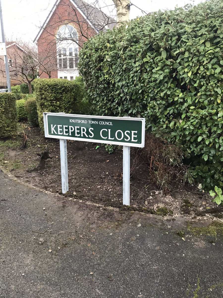 Knutsford Town Ranger tweet media