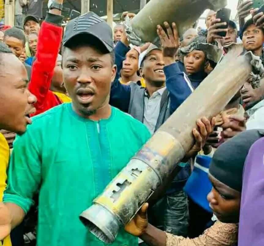 ProffacONG's tweet image. Ce matin du 7 février 2024 vers 06h30, au moins deux obus ont explosé au marché des bois sciés de Mugunga, à Goma. Heureusement, on ne déplore aucun blessé.