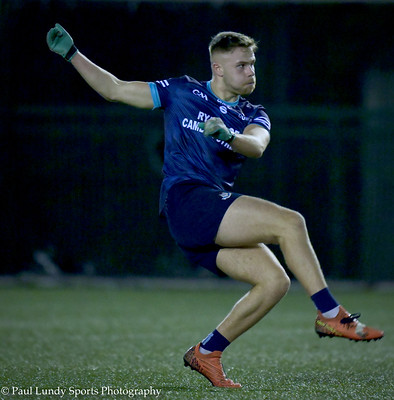 Well done to Tom Cronin and Junior Footballers on their win out in DCU last night. Leinster Semi Final next week. Some pics from game last night care of @Lpj9Lundy flickr.com/photos/lundypa… @WeAreTUDublin @TUDublinSportCC