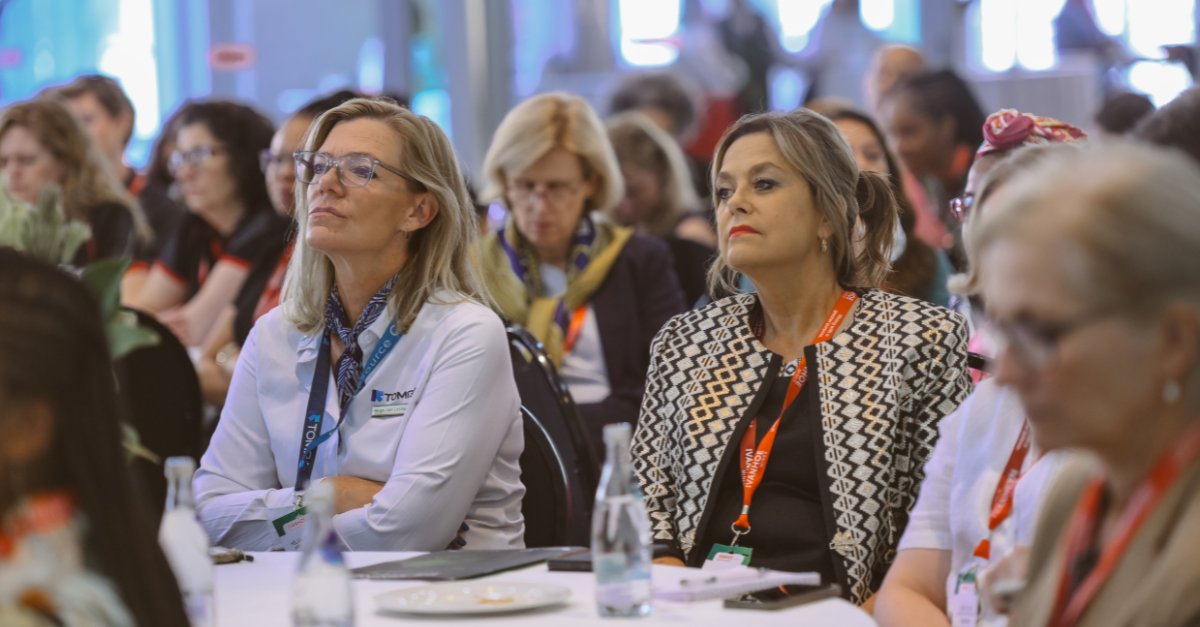 MiningIndaba's tweet photo. Experience the empowering Women in Mining Breakfast, fostering meaningful connections and conversations shaping the mining industry's future. Followed by 'The power women yield as positive disrupters in the mining industry' session. 

#MiningIndaba2024 #MI24 #WomenInMining https://t.co/HZw5tBUtaa