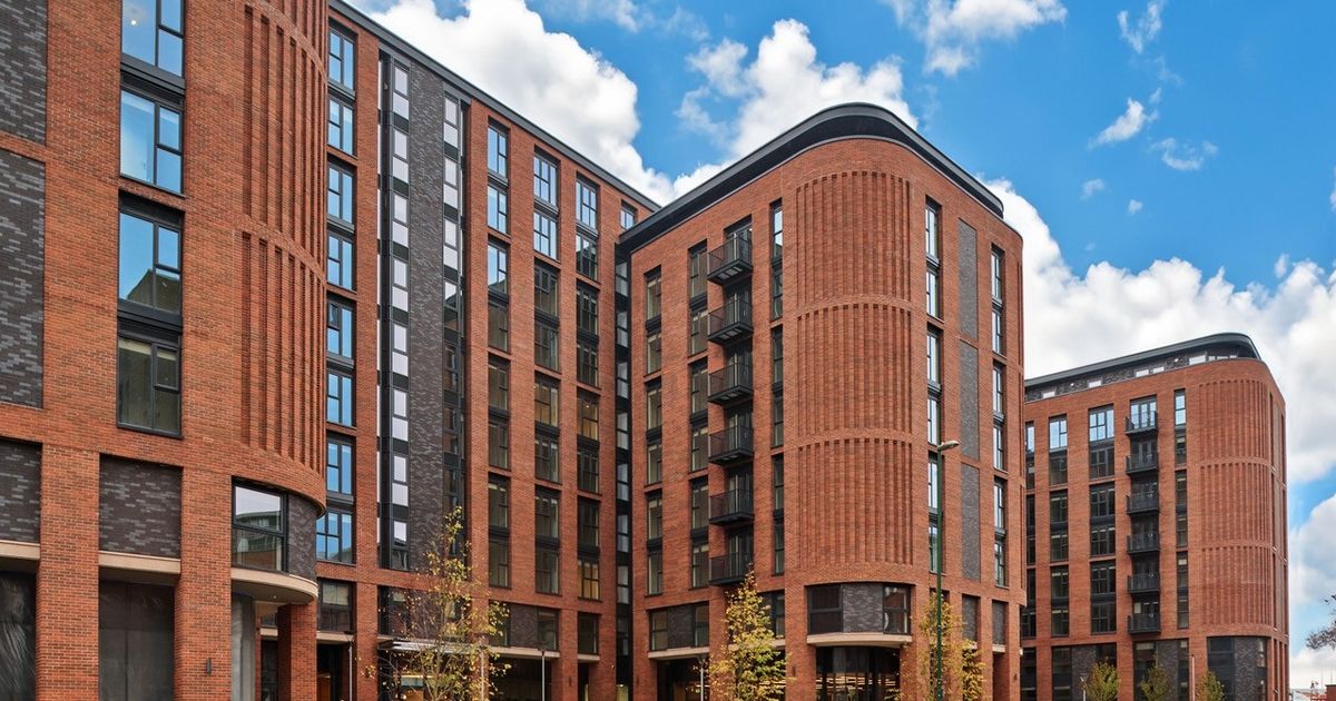 #NorthEast News -  The Newcastle business has a pipeline of a further 5,634 build-to-rent homes set to be constructed ow.ly/GQUB105fxCB #nefollowers #teamvalley