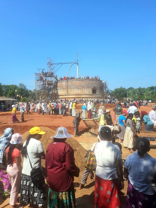 වෙහෙර විහාර කරවමින් සීල සමාධි ප්‍රඥා පුරමින් ශාසණයේ ඉදිරි ගමනට දායක වුන මේ ජනයා ඉතාම පින්වන්තයි.