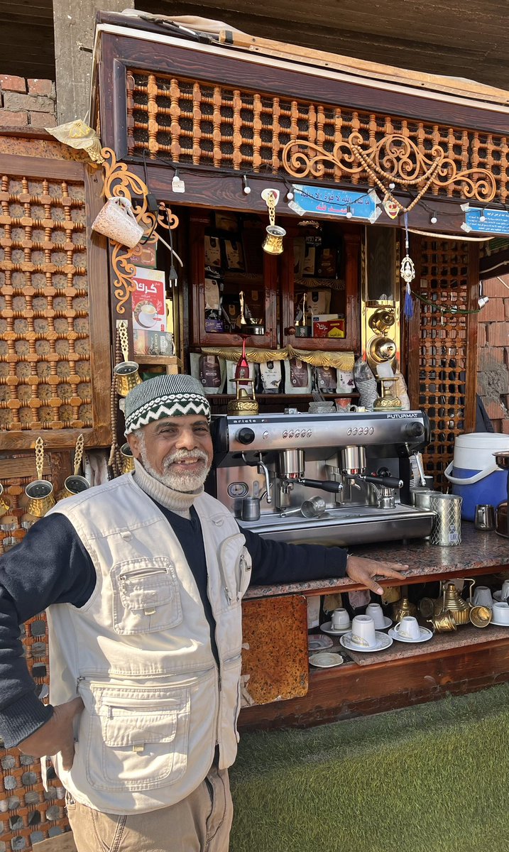 a_hamz6's tweet image. Spreading joy in Egypt! Met this delightful shopkeeper who radiates happiness. Their positive energy is contagious! 🌟 #EgyptianSmiles #LocalJoy