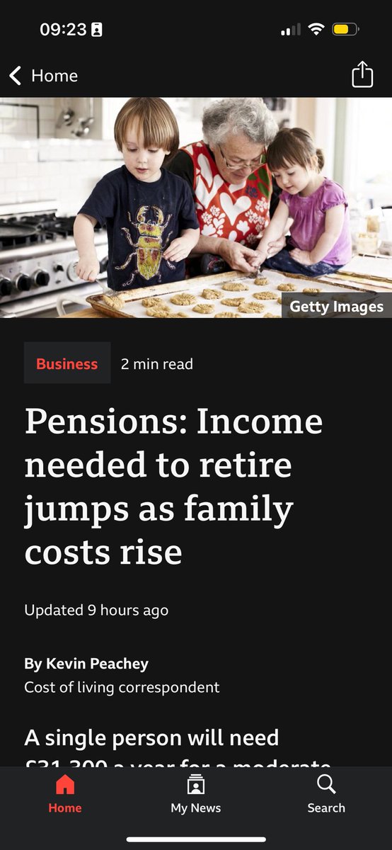 Sunak said yesterday the #CostOfLivingCrisis is easing and today 🥁🥁 headlines are Pensioners can’t afford to live because of bills👇🏼

Hmm so whose talking total bollox Sunak or the economists and news channels❓🤔

#SunakTheLiar #Sunakered 🤬