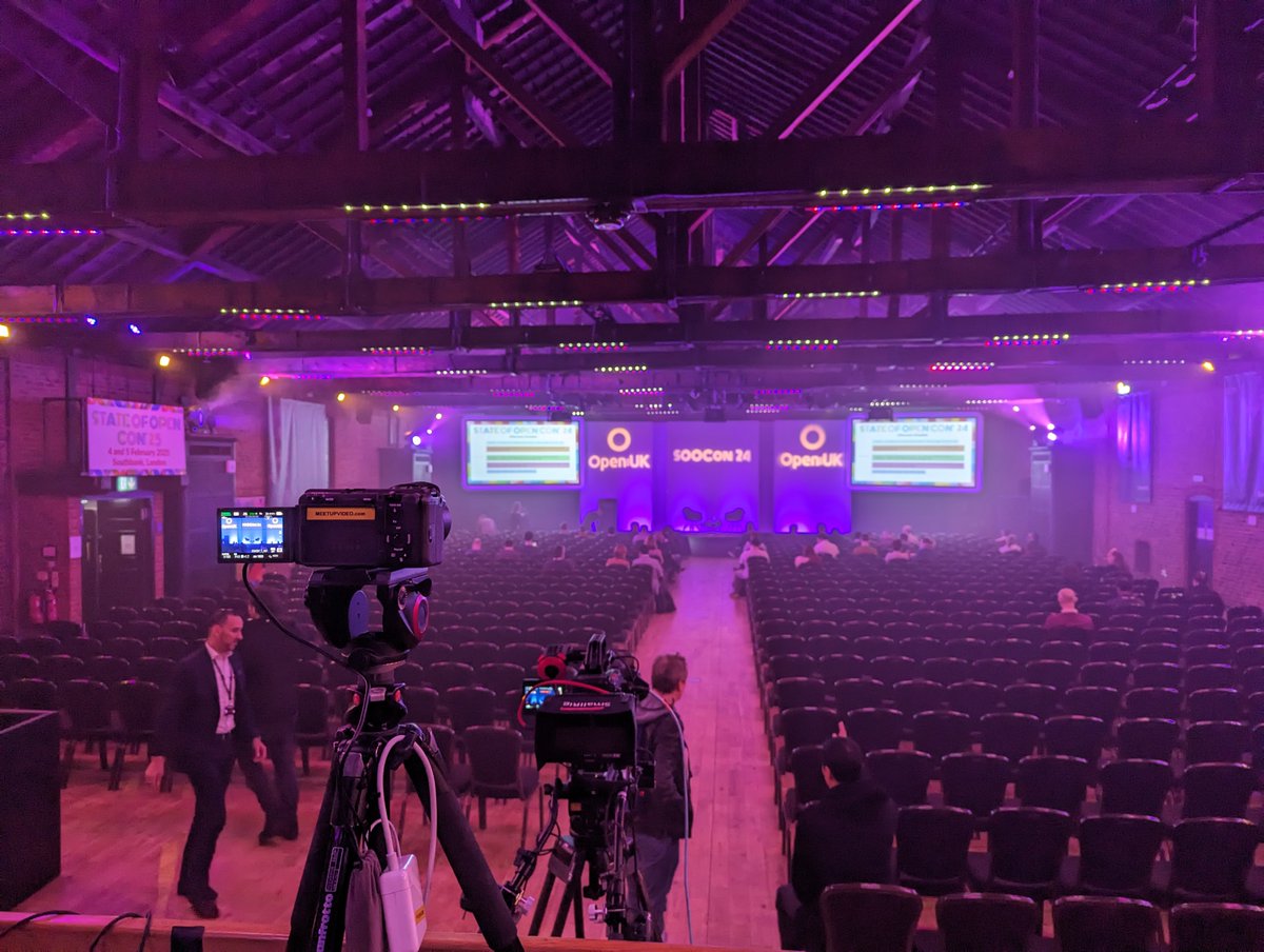 CollaboraOffice's tweet photo. Day 2 of #SOOCon24 by @openuk_uk 🙌
Ready for another day of incredible talks and contagious #opensource spirit! 💜
#StateofOpenCon24 #stateofopencon #collaboraonline https://t.co/el6nGlLWU9