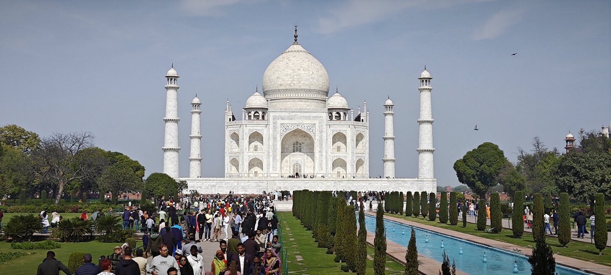 mike__hutton's tweet image. Today we&apos;re in Agra and have visited The Taj Mahal. Quite a spectacle.