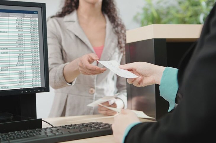 PSE_Amurrio's tweet image. .@AmurrioUdala colabora con la #DFÁlava para atender a las personas contribuyentes en la presentación de solicitudes de reclamación de mutualidades.

✅ El objetivo es hacer a la administración local más útil y próxima.

+INFO... acortar.link/UluvPL

#ÁlavaNuestraPrioridad