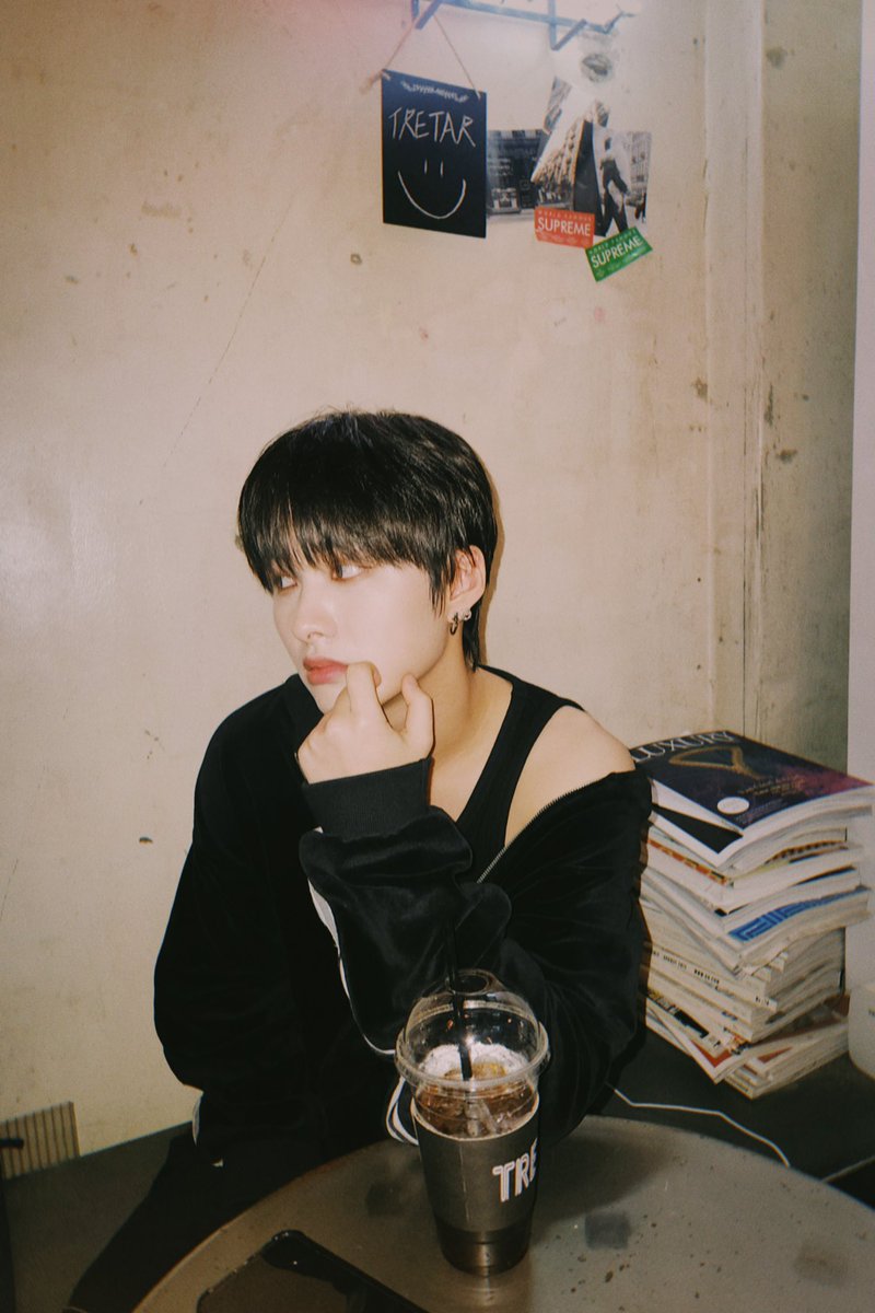 fantasyboys_mem's tweet photo. [#이한빈] 

나랑 커피마실 사람🖤

#FANTASYBOYS #판타지보이즈
#LEEHANBIN https://t.co/2otIFwfUGT