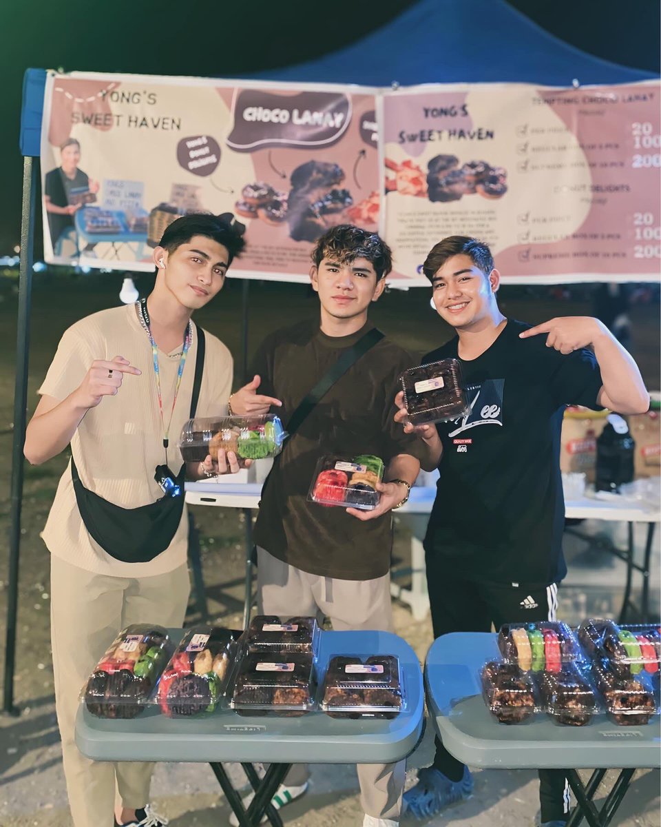 vnldnhsn's tweet photo. Come and Visit Yong’s Sweet Choco Lanay @YongMuhajil_ https://t.co/i7XlEWLJvl