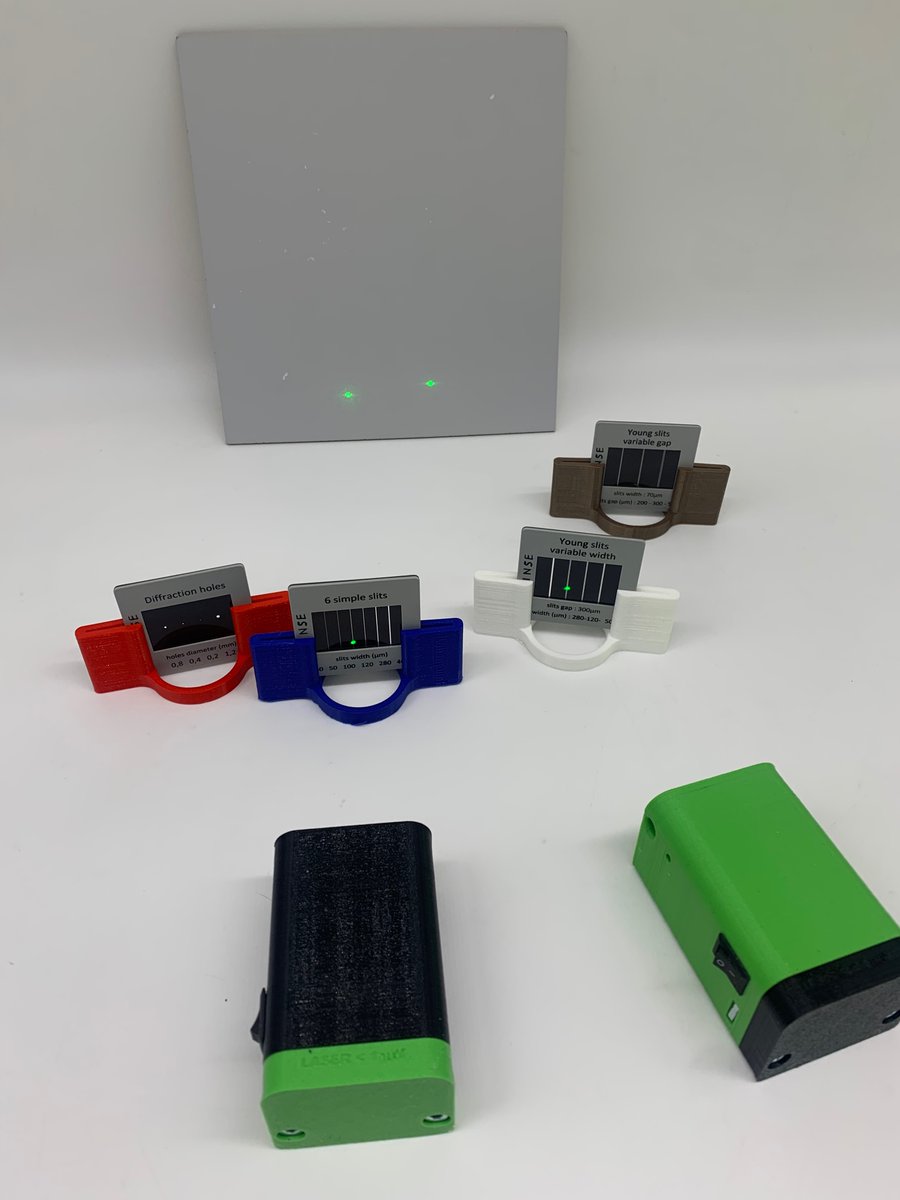 Labomalin1's tweet image. Nos produits se métamorphosent : plus simples, plus grands, plus boisés ou moins onéreux. Pourquoi ne pas jeter un œil à notre site ? L'agitateur magnétique est toujours offert pour toute demande contenant au moins un bécher. #physique #chimie #SVT