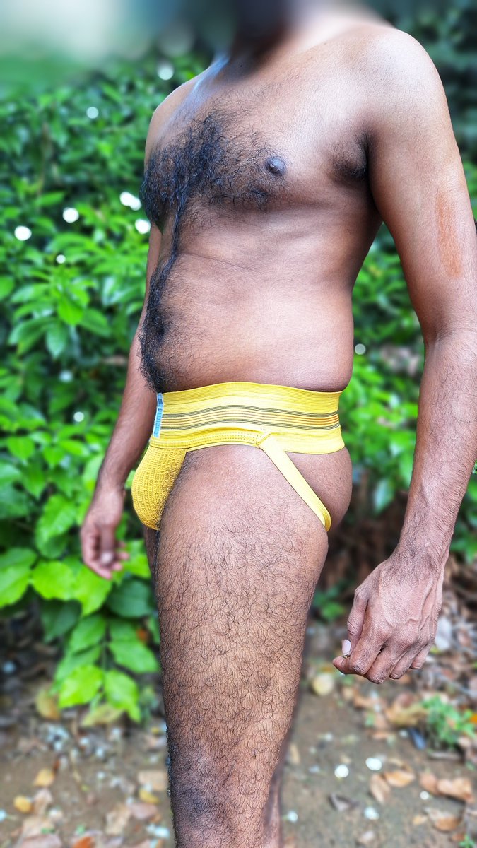 JockStrapperSL's tweet photo. Yellow Gym Jockstrap.💛🌟🟡 https://t.co/GMFHjgOlKr