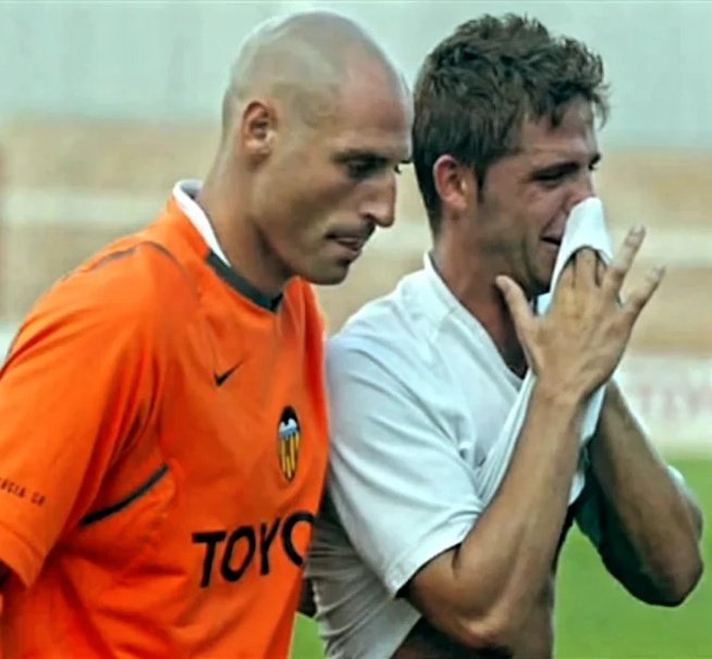 #Pip4 
Héctor Verdés 
Ens enteníem a la perfecció!!
Aquells moments de valorar i aprendre.
<a href="/valenciacf/">Valencia CF</a> <a href="/Academia_VCF/">Academia VCF 🦇</a> <a href="/FutbolistasVCF/">Futbolistas Valencia 💯</a>
🖤🤍🦇⚽