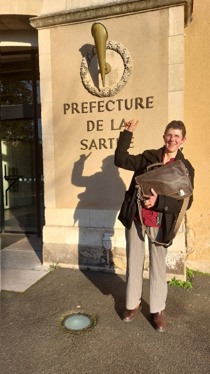Après avoir rencontré le préfet de la sarthe, le <a href="/bio_gab72/">GAB 72</a> va rencontrer les parlementaires a Paris cet après-midi pour porter les messages pour soutenir l'#agriculturebio.