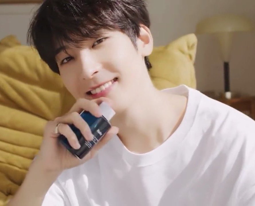 leomyoons's tweet photo. jn/ww gamer bf 🎮 x beauty influencer bf 💄 https://t.co/jJ86I18w3U
